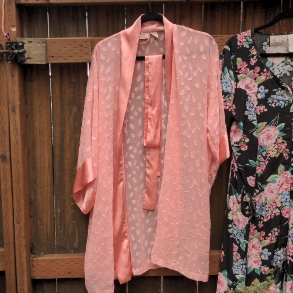 Textured VS Robe